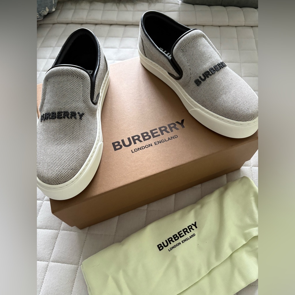 Burberry Lf Thompson L Black/White Loafers Slip-On Shoes
